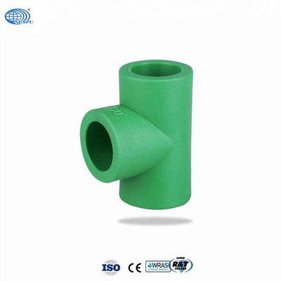 T di plastica dell'accessorio per tubi di colore verde PPR